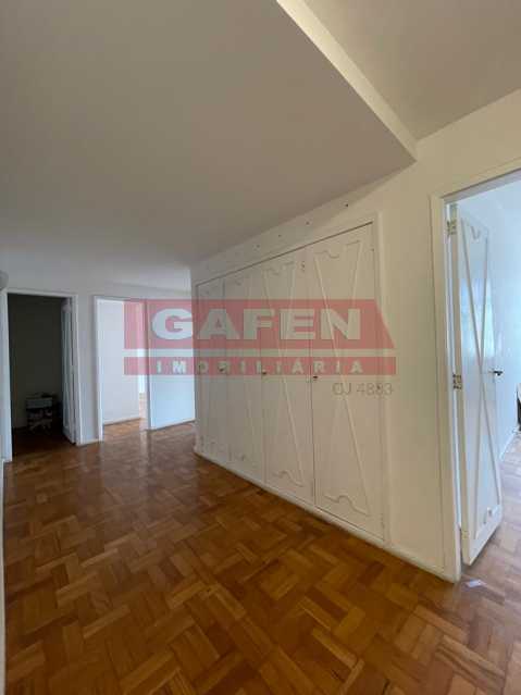 Apartamento à venda com 3 quartos, 300m² - Foto 10