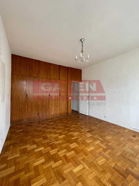 Apartamento à venda com 3 quartos, 300m² - Foto 19