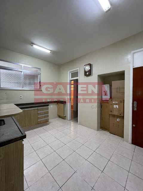 Apartamento à venda com 3 quartos, 300m² - Foto 22