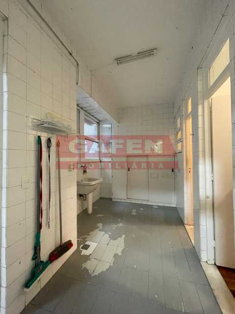 Apartamento à venda com 3 quartos, 300m² - Foto 23