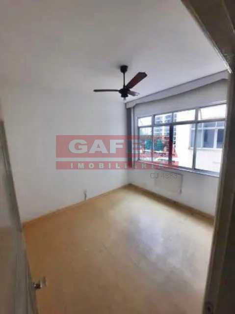 Apartamento à venda com 2 quartos, 76m² - Foto 9