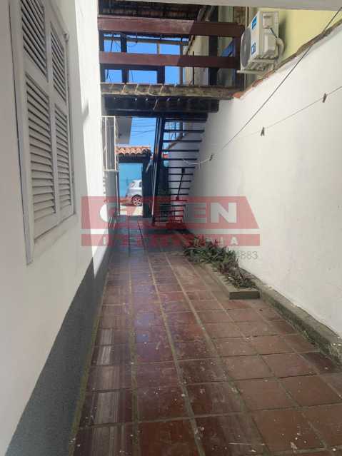 Casa à venda com 5 quartos, 125m² - Foto 6