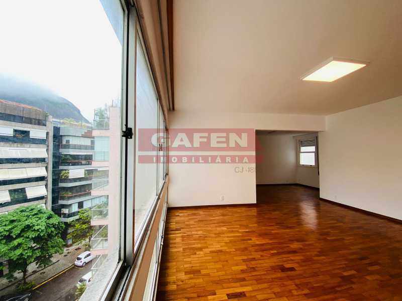 Apartamento para alugar com 3 quartos, 122m² - Foto 4