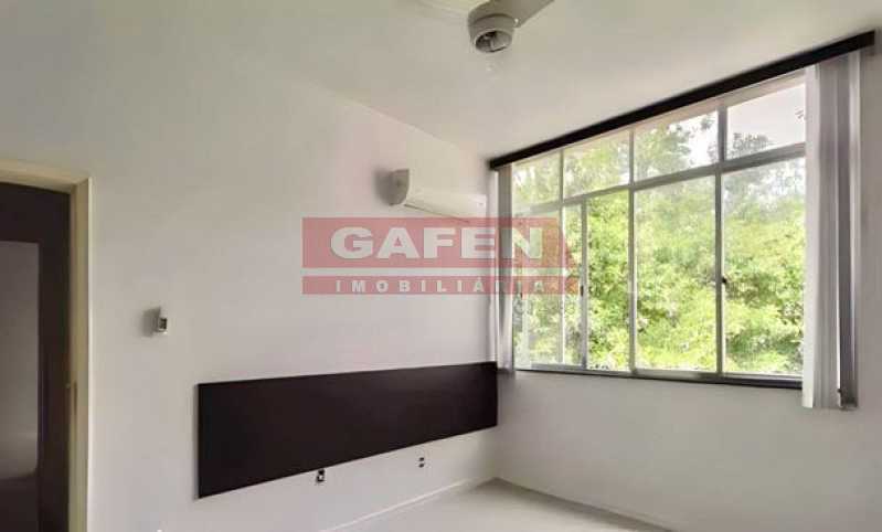 Apartamento à venda com 3 quartos, 82m² - Foto 2