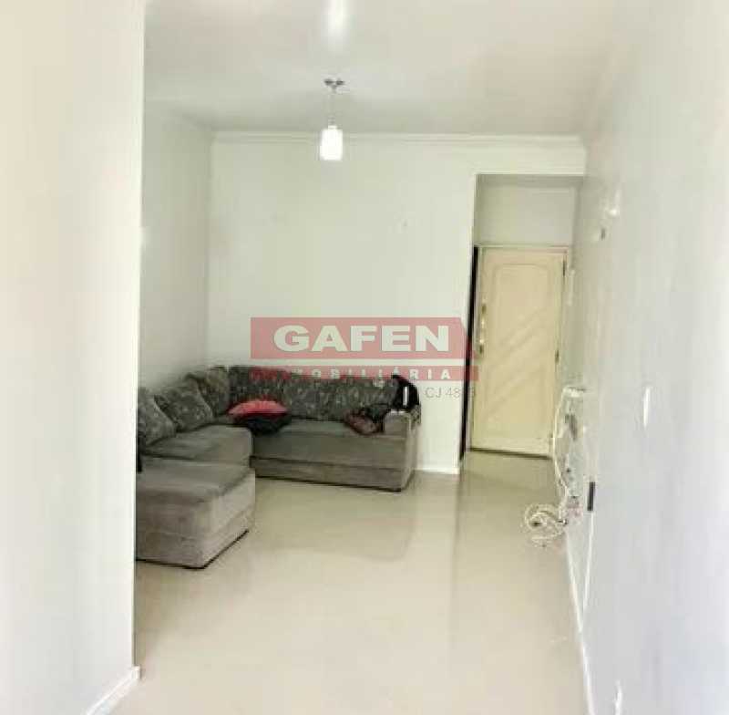 Apartamento à venda com 3 quartos, 82m² - Foto 3