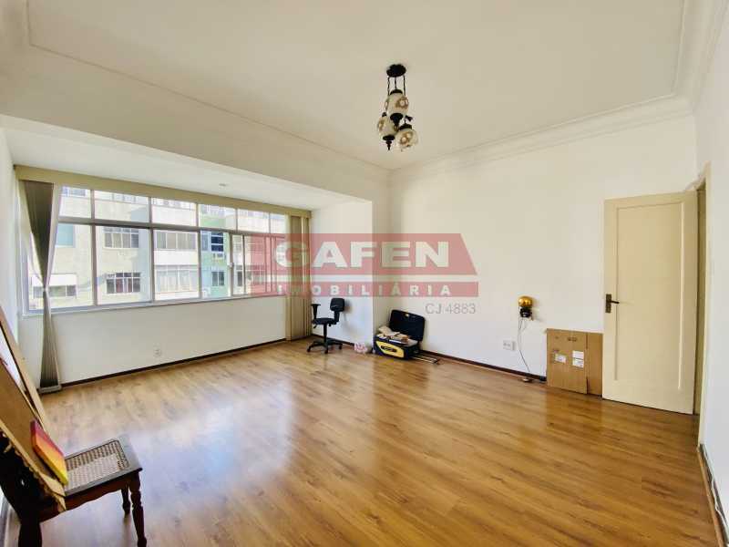 Apartamento à venda com 4 quartos, 185m² - Foto 2