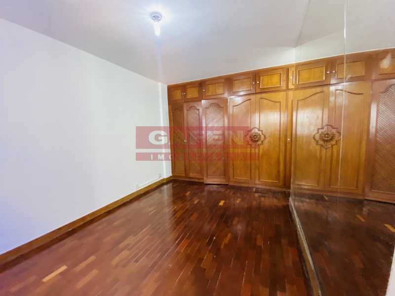 Apartamento à venda com 4 quartos, 160m² - Foto 14