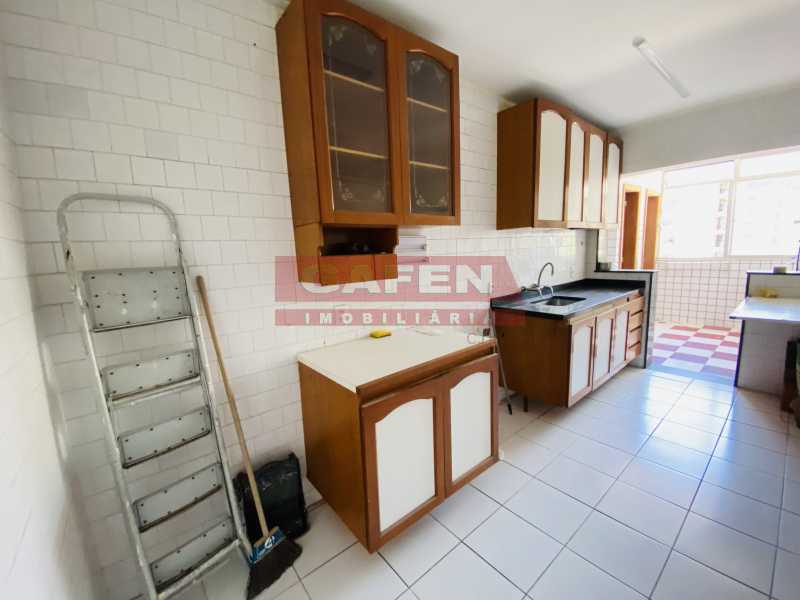 Apartamento à venda com 4 quartos, 160m² - Foto 23