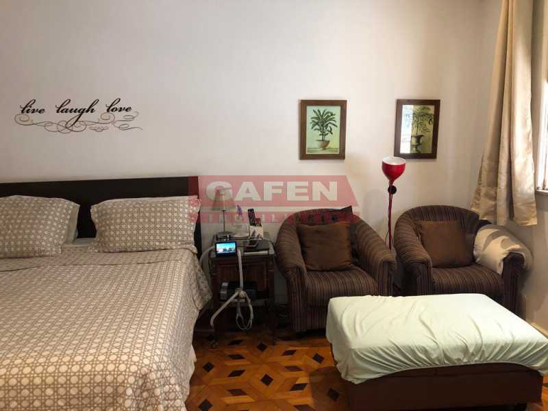 Apartamento à venda com 3 quartos, 200m² - Foto 9