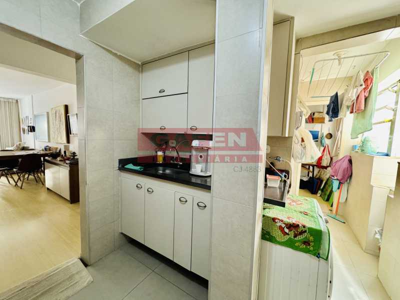 Apartamento à venda com 2 quartos, 67m² - Foto 14