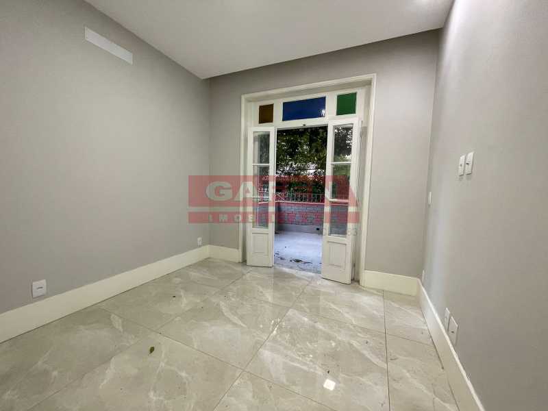 Apartamento à venda com 2 quartos, 78m² - Foto 19