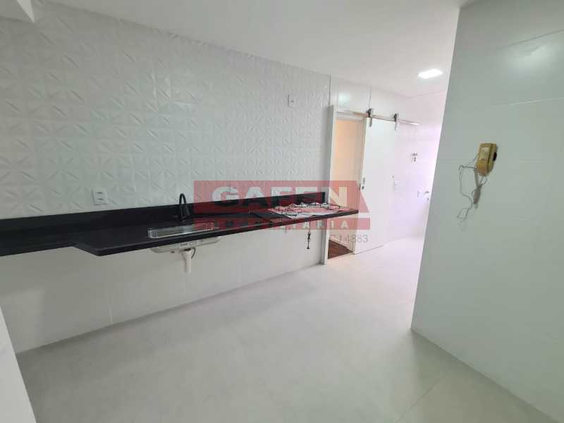 Apartamento à venda com 3 quartos, 83m² - Foto 23