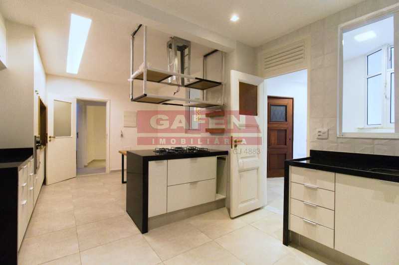 Apartamento à venda com 4 quartos, 320m² - Foto 27