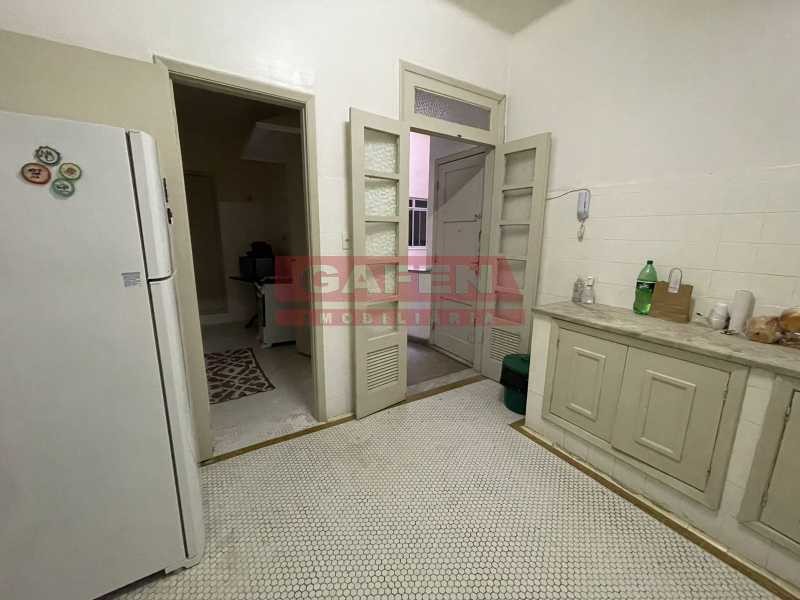 Apartamento à venda com 4 quartos, 320m² - Foto 11