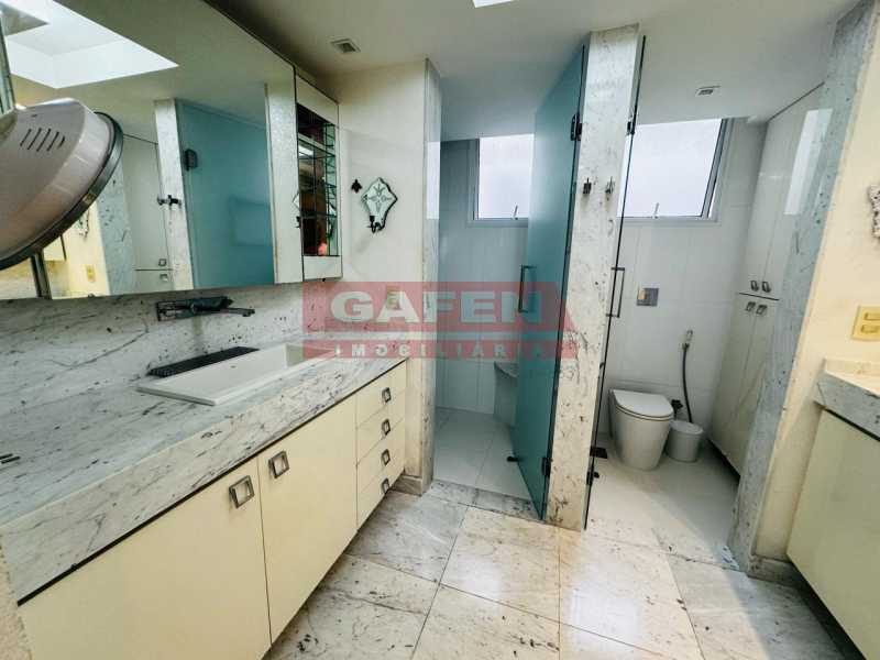 Apartamento para alugar com 4 quartos, 260m² - Foto 17