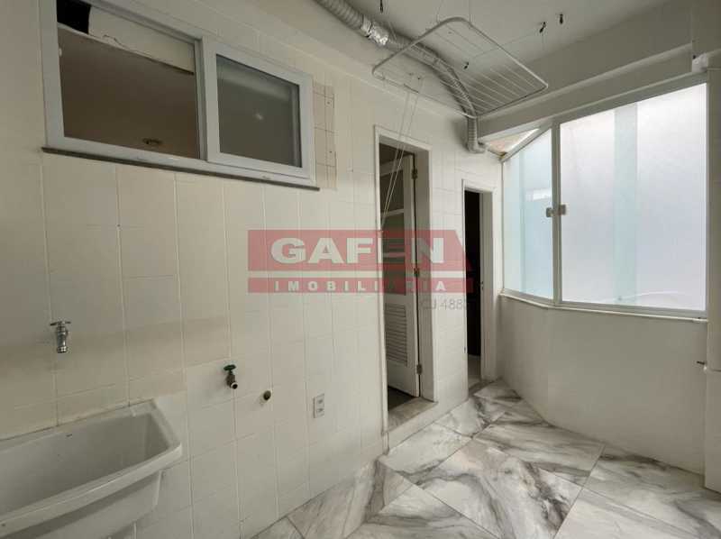 Apartamento à venda com 3 quartos, 150m² - Foto 7