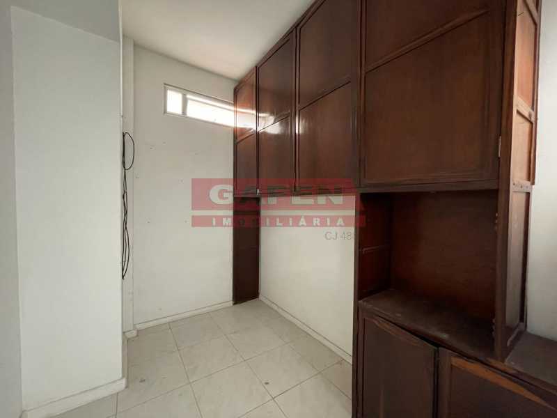 Apartamento à venda com 3 quartos, 150m² - Foto 9