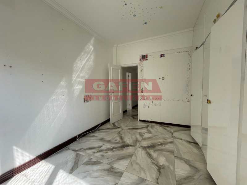 Apartamento à venda com 3 quartos, 150m² - Foto 13