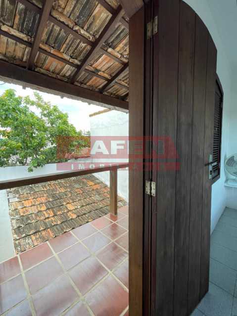 Casa à venda com 4 quartos, 150m² - Foto 29