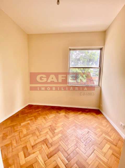 Apartamento à venda com 2 quartos, 62m² - Foto 9