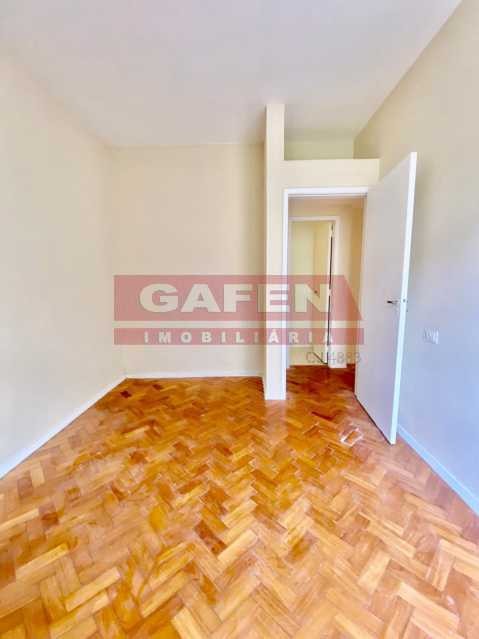 Apartamento à venda com 2 quartos, 62m² - Foto 11