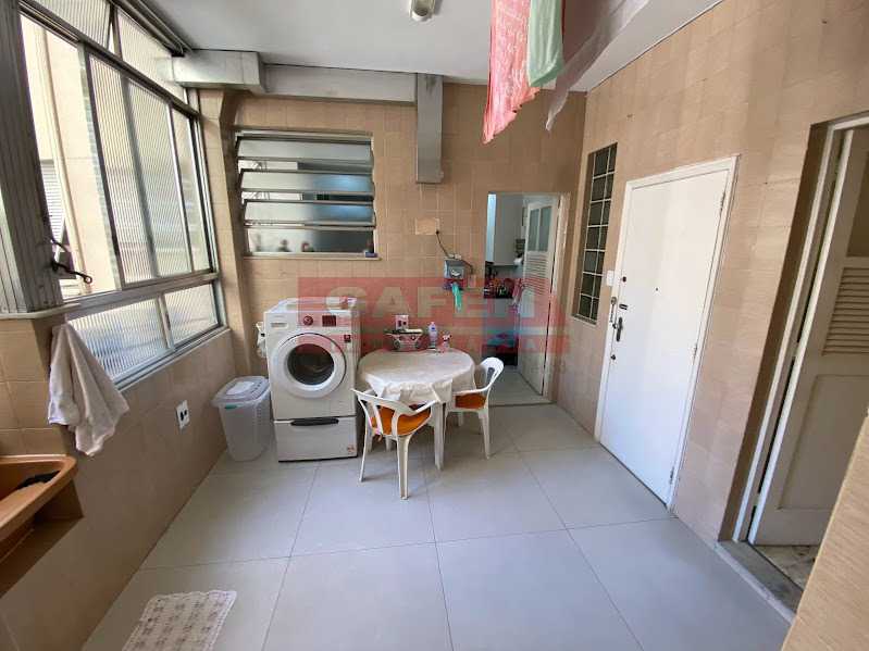 Apartamento à venda com 4 quartos, 243m² - Foto 25