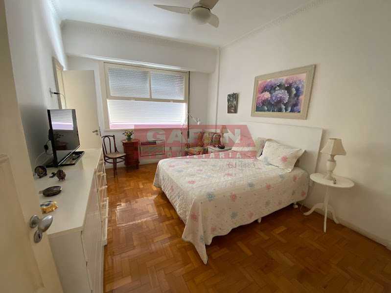 Apartamento à venda com 4 quartos, 243m² - Foto 10