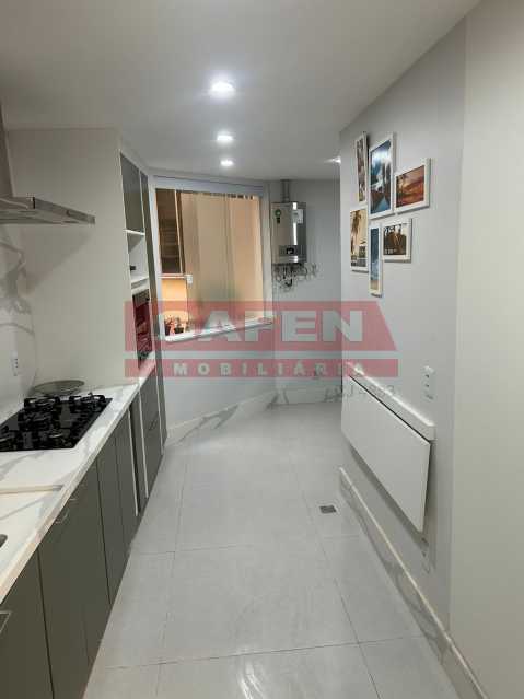 Apartamento à venda com 3 quartos, 135m² - Foto 13