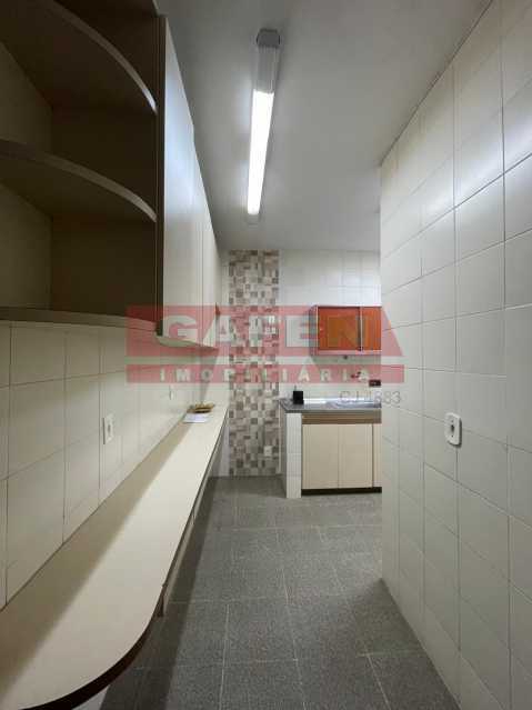 Apartamento à venda com 3 quartos, 95m² - Foto 17