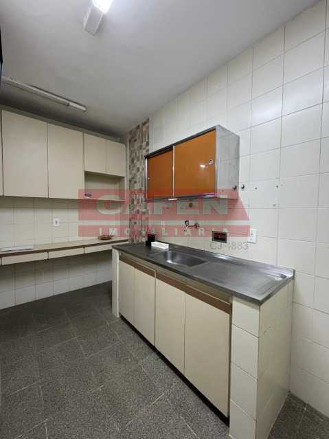 Apartamento à venda com 3 quartos, 95m² - Foto 16