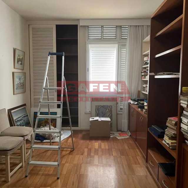 Apartamento à venda com 4 quartos, 300m² - Foto 12