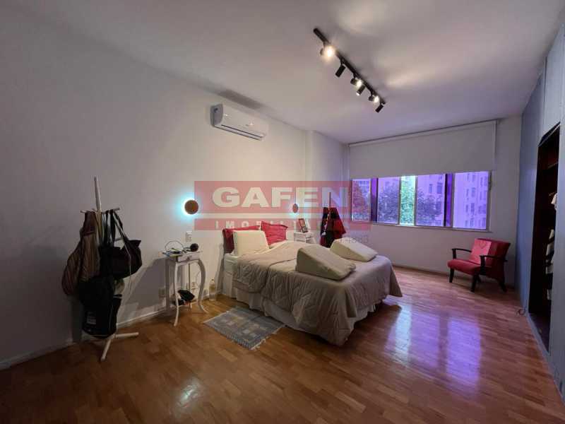 Apartamento à venda com 3 quartos, 196m² - Foto 13