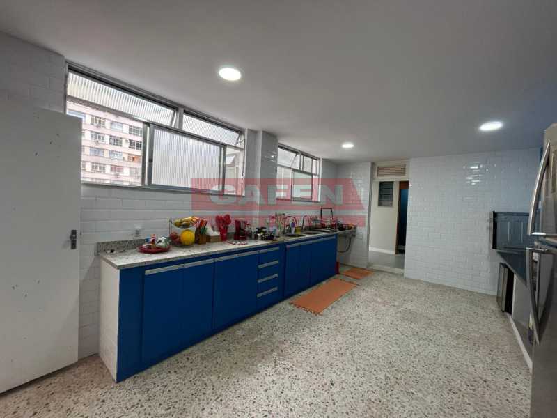 Apartamento à venda com 3 quartos, 196m² - Foto 28