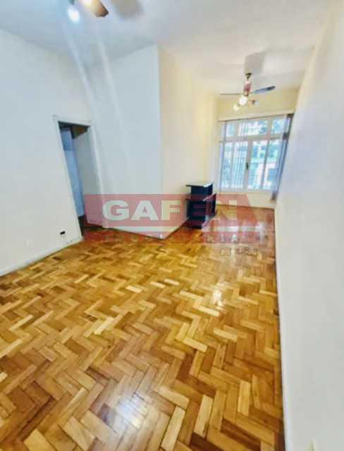 Apartamento à venda com 2 quartos, 80m² - Foto 1