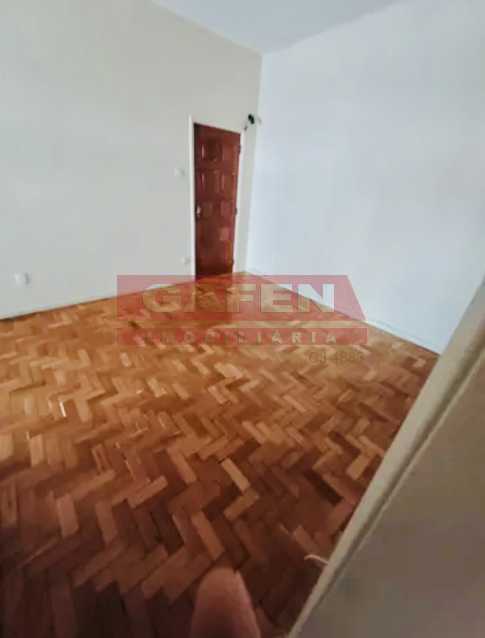 Apartamento à venda com 2 quartos, 80m² - Foto 5