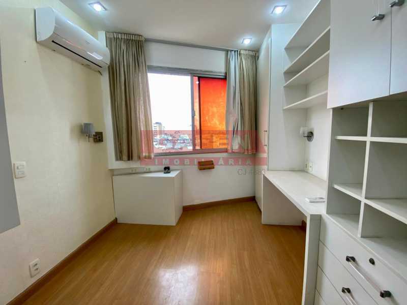 Apartamento à venda com 4 quartos, 167m² - Foto 11