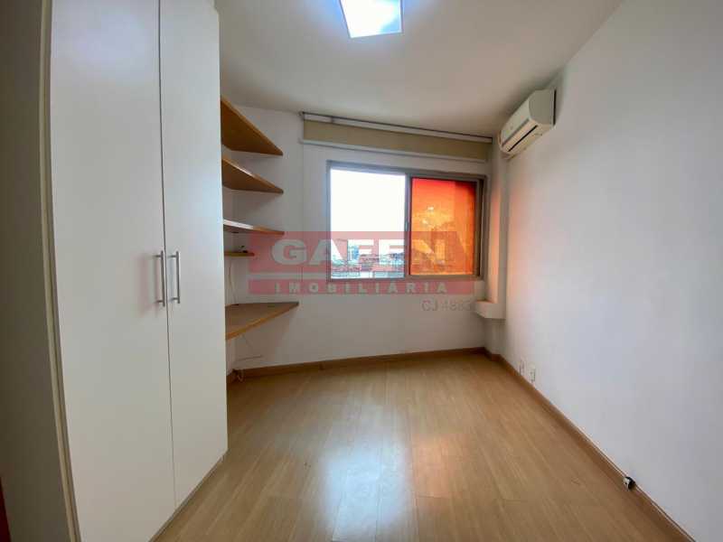 Apartamento à venda com 4 quartos, 167m² - Foto 15