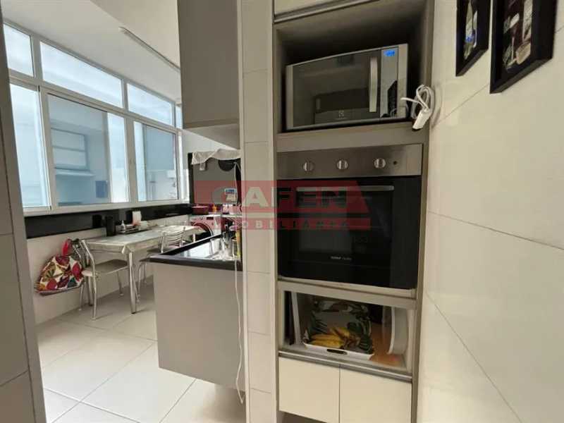 Apartamento à venda com 3 quartos, 153m² - Foto 18