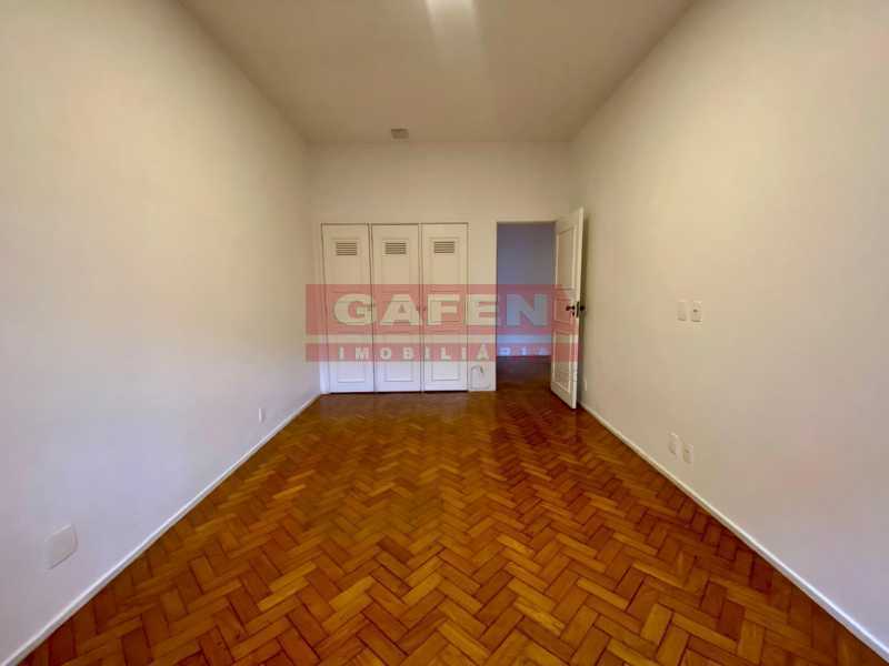 Apartamento à venda com 4 quartos, 264m² - Foto 13