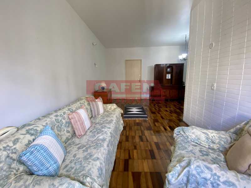 Apartamento à venda com 3 quartos, 90m² - Foto 2