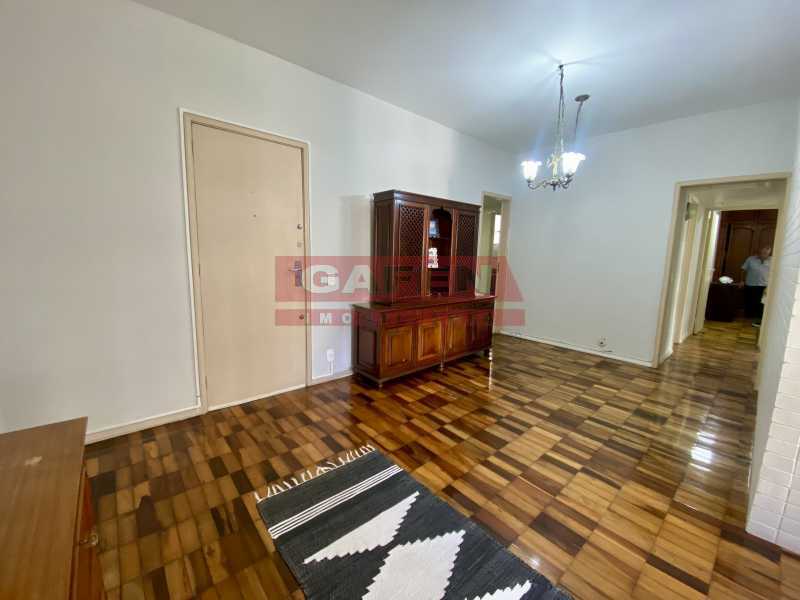 Apartamento à venda com 3 quartos, 90m² - Foto 3