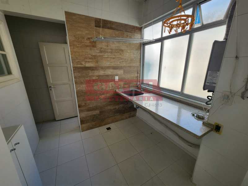 Apartamento à venda com 3 quartos, 155m² - Foto 6