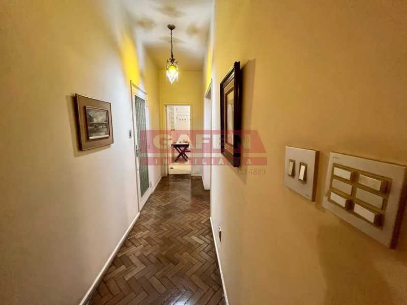 Apartamento à venda com 3 quartos, 283m² - Foto 9