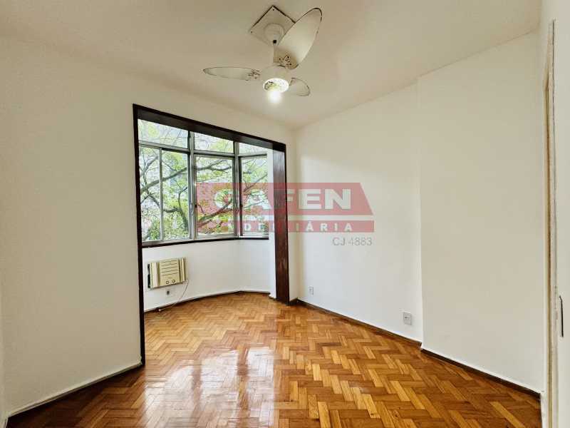 Apartamento à venda com 2 quartos, 90m² - Foto 2