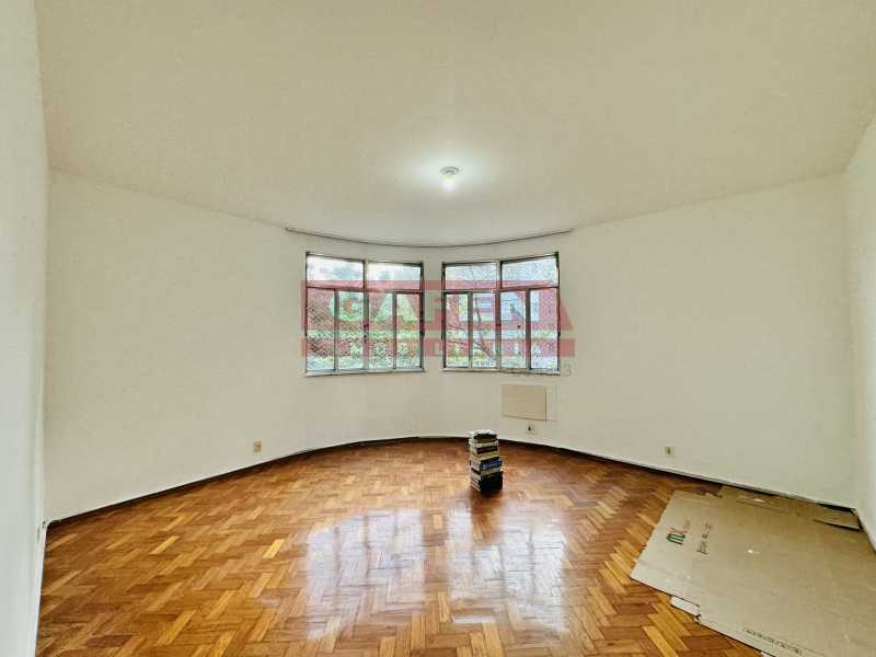 Apartamento à venda com 2 quartos, 90m² - Foto 9