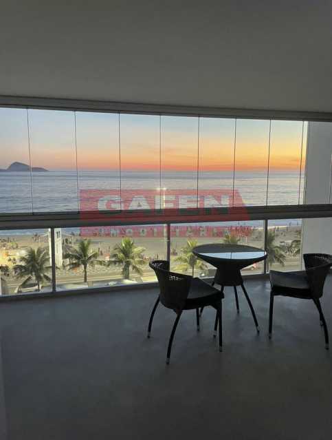 Apartamento à venda com 4 quartos, 170m² - Foto 2