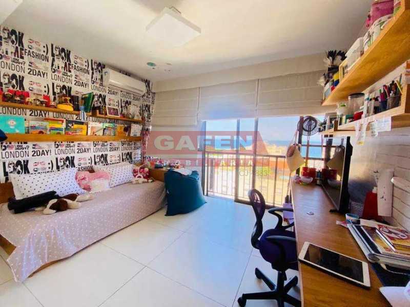 Cobertura à venda com 3 quartos, 230m² - Foto 17