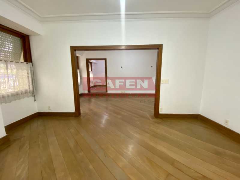 Apartamento à venda com 4 quartos, 270m² - Foto 7