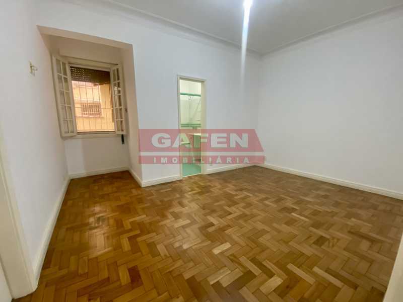 Apartamento à venda com 4 quartos, 270m² - Foto 11