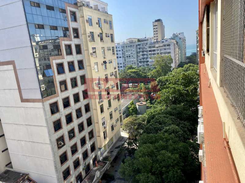 Apartamento à venda com 3 quartos, 75m² - Foto 1